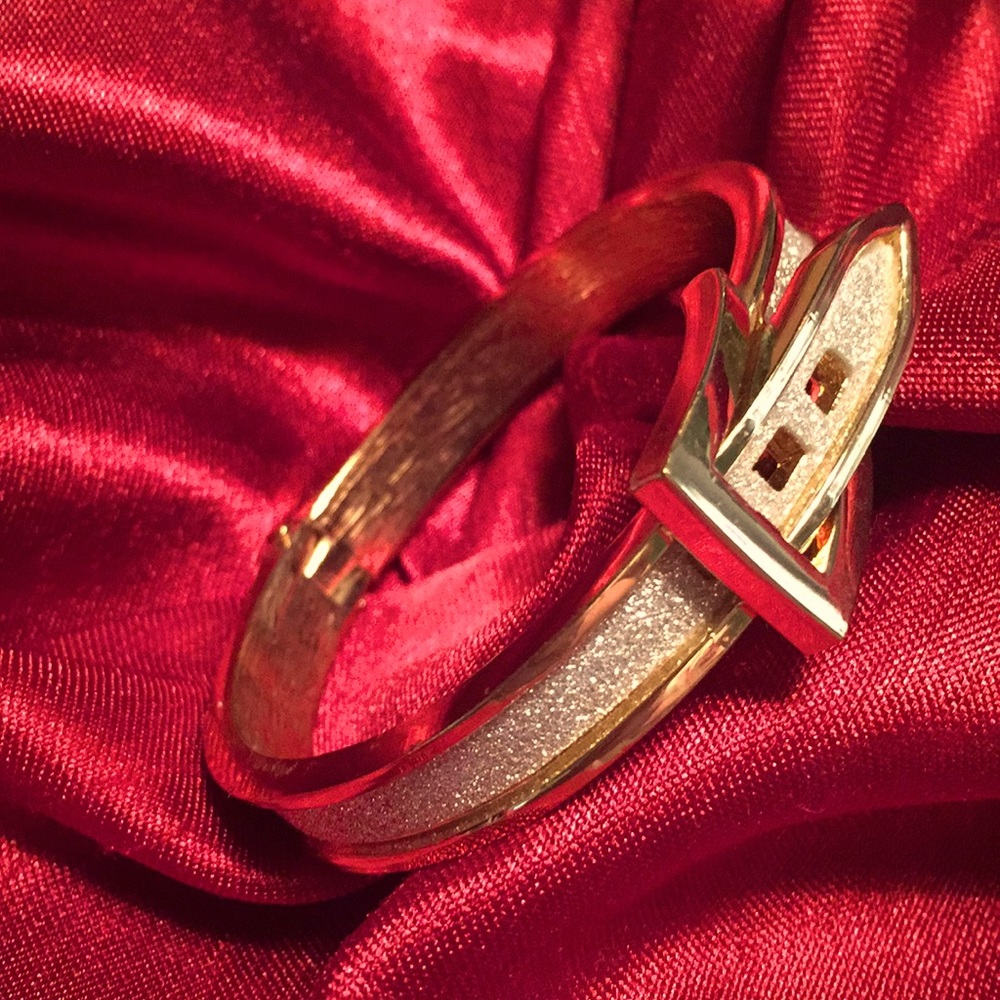 Estate Hinged Belt Bracelet Gold Tone Glitter